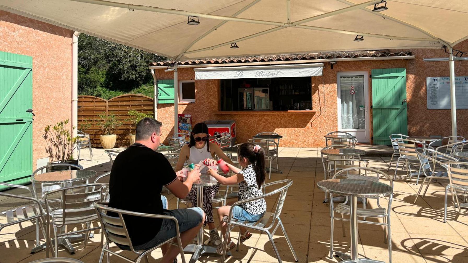 Camping Tikayan L'Oxygène Valensole Extérieur photo