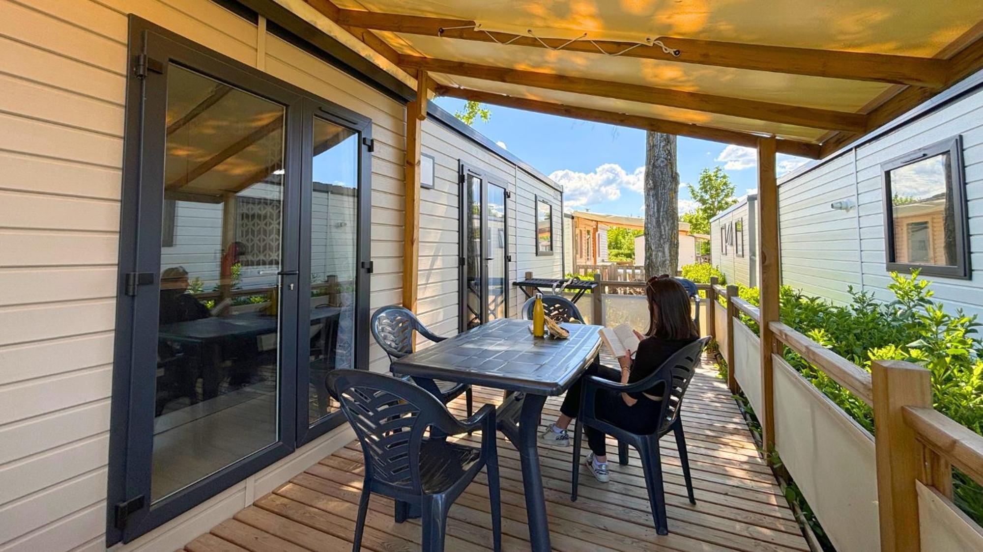 Camping Tikayan L'Oxygène Valensole Extérieur photo