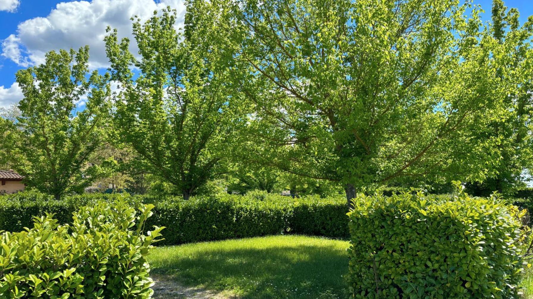 Camping Tikayan L'Oxygène Valensole Extérieur photo